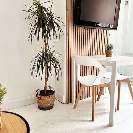 Comfortable Studio In Brussels 35M² Terrace With Bbq Экстерьер фото